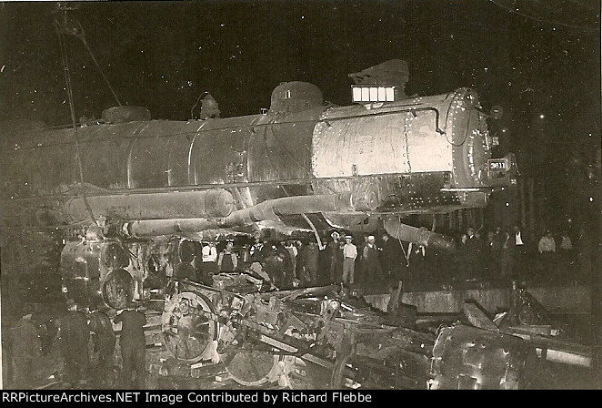 UP 3611  in the turntable